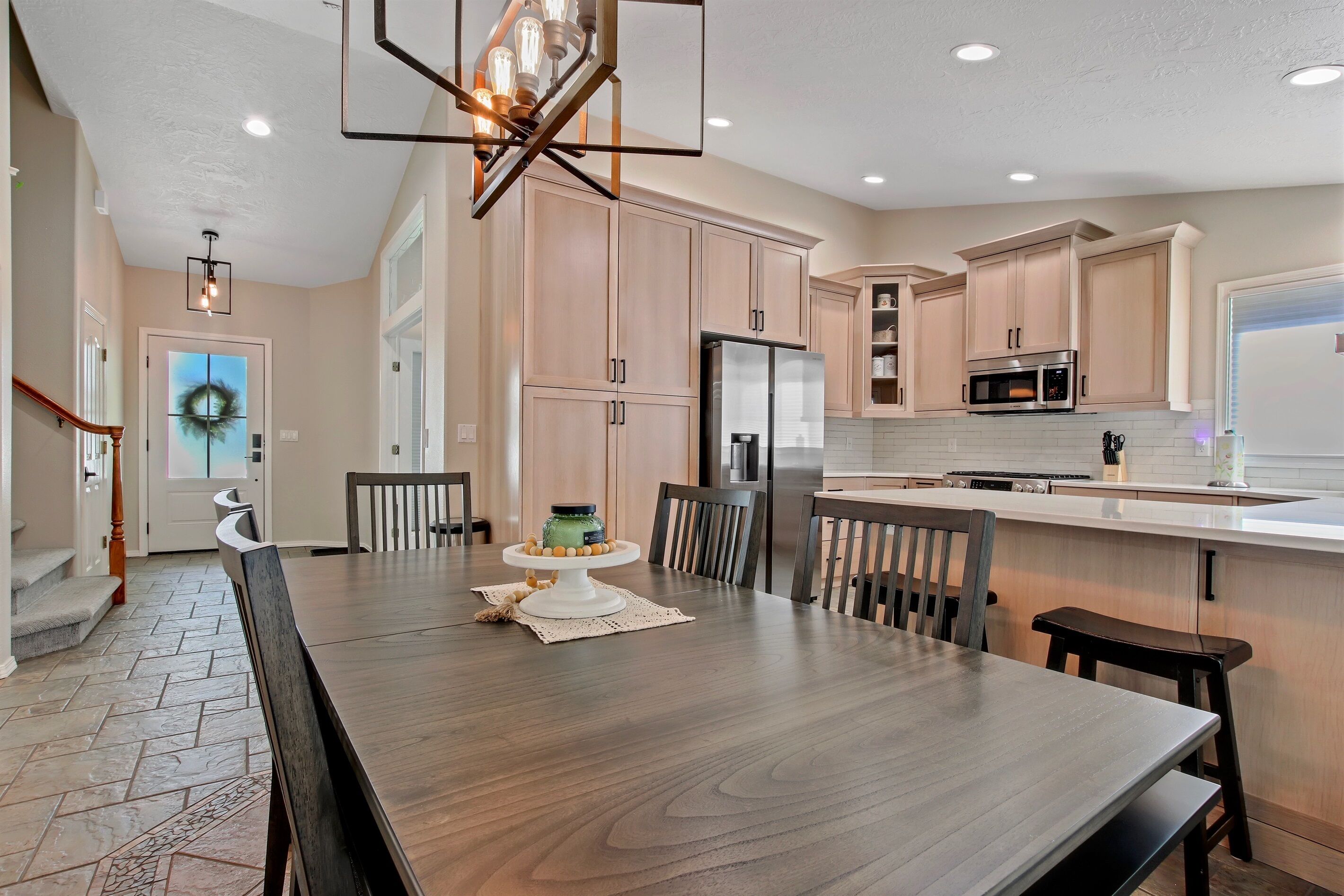 The Lucky 7 | Family Home | Quiet Meridian Neighborhood