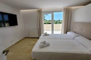 4 Schlafzimmer, Bügeleisen/Bügelbrett, Reisekinderbett, kostenloses WLAN