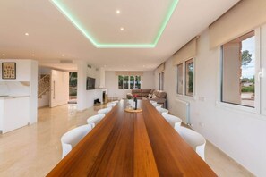 Interior - Vacation villa with pool (S'Aranjassa)