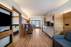 Interior - Apartment Pfelders with Mountain View, Terraces & Wi-Fi (Pfelders)