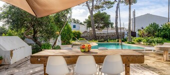 Villa 'Torret' with Workspace, Pool, Terrace, and Wi-Fi