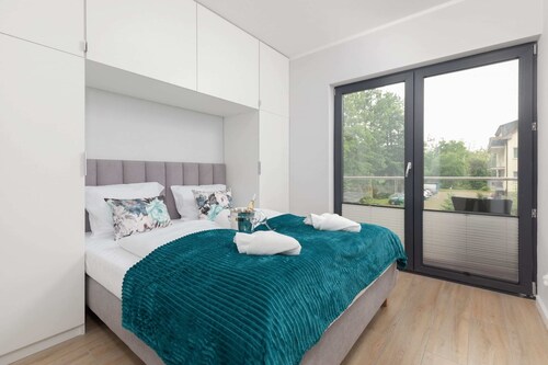 Little Laguna 1B Helles Apartment | Jacuzzi, Sauna