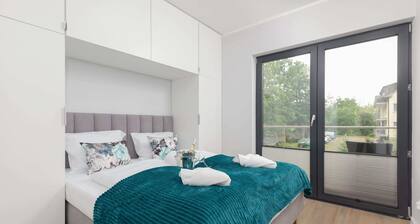 Little Laguna 1B Helles Apartment | Jacuzzi, Sauna