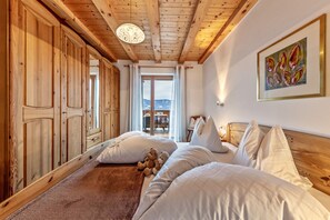 1 bedroom, free WiFi, bed sheets - Eichernhof Apartment Kirschblüte – Delicious Vital Breakfast and Dinner Available on Request (Verano)