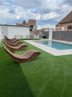 Pool - Holiday Home Casa rural Maño with Shared Pool and Garden (Deltebre)