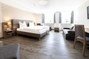 Habitación Confort doble | Sistema de insonorización, wifi gratis, ropa de cama