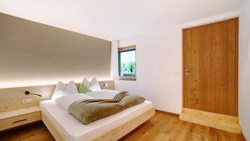 1 dormitorio, tabla de planchar con plancha, wifi gratis y ropa de cama