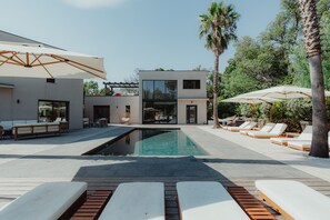Pool - Villa Ryx with Pool, Sea View, Wi-Fi, and Air Conditioning (Grimaud)