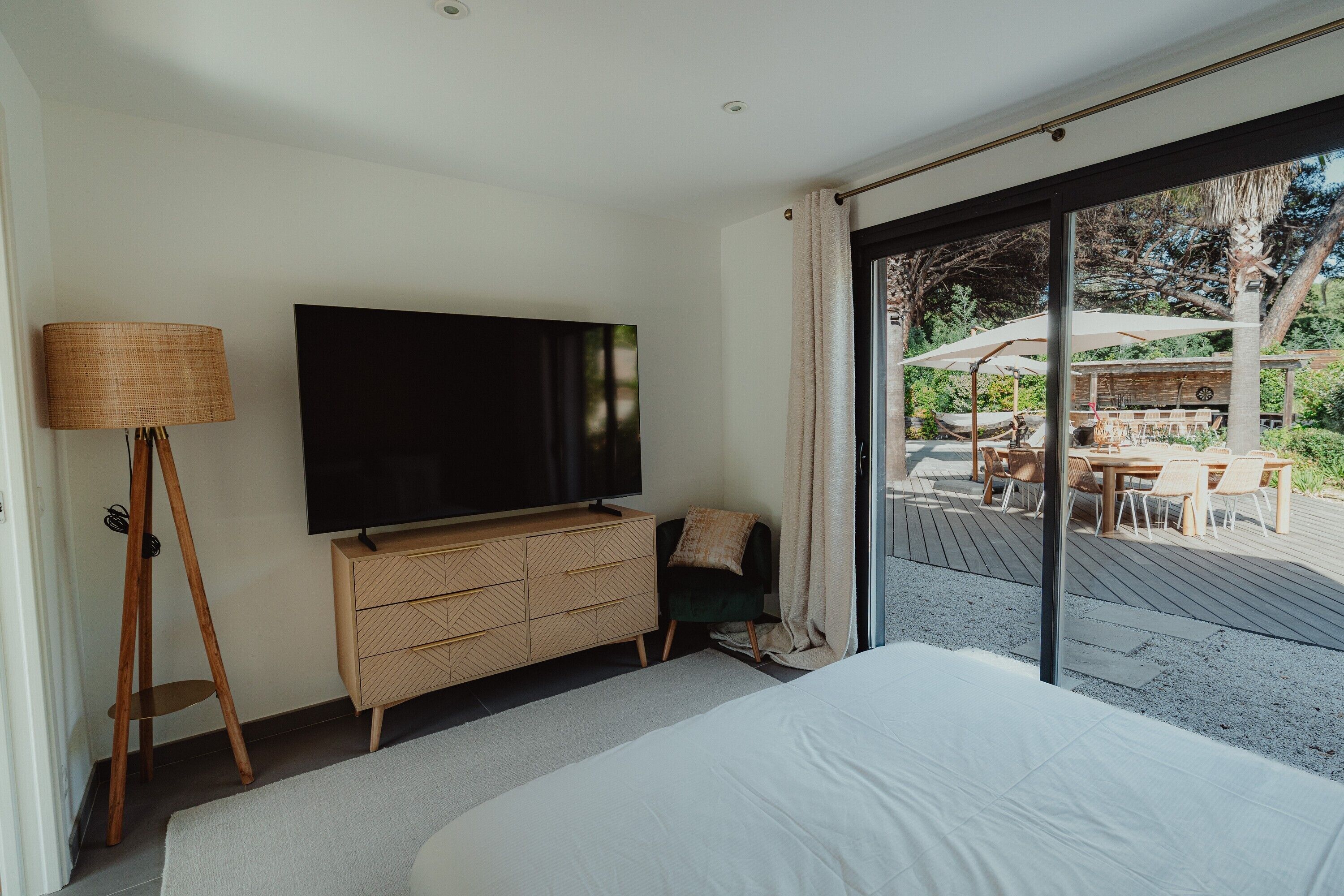 8 Schlafzimmer, Bügeleisen/Bügelbrett, kostenloses WLAN, Bettwäsche