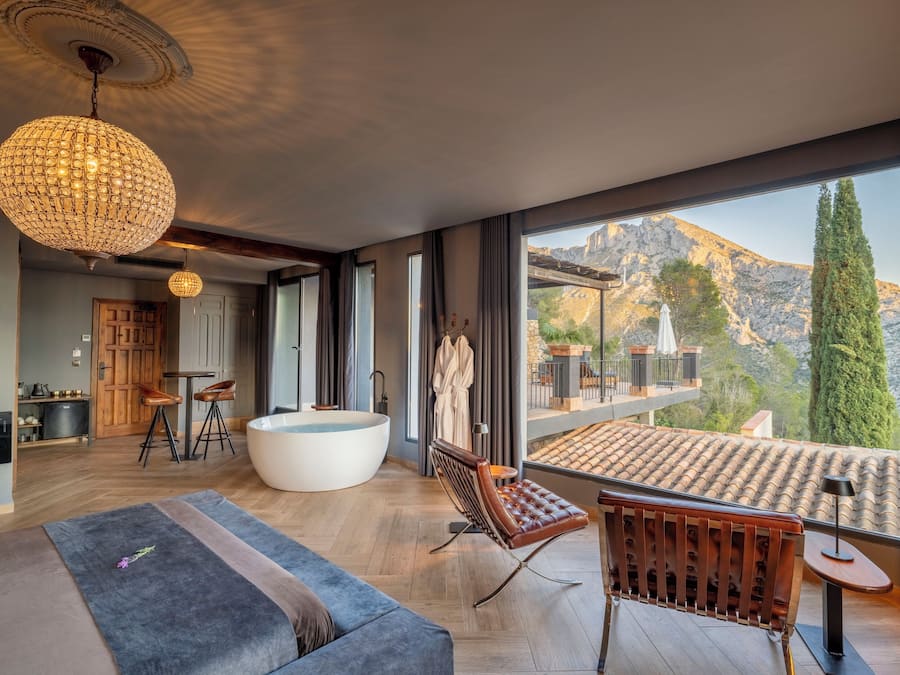 Executive Room | In-room safe, soundproofing, free WiFi, bed sheets