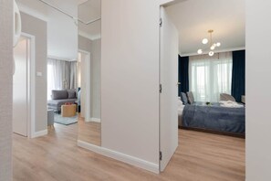 2 bedrooms, iron/ironing board, WiFi, bed sheets - Spacious Apartment for 8 persons | Terrace | Parking (Kolobrzeg)