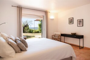 4 chambres, accès Internet, draps fournis