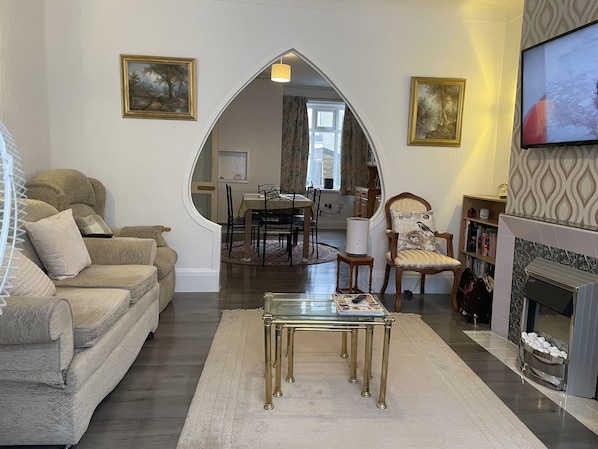 Maison | Salle de séjour | Foyer