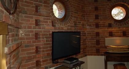 The Hyde Dovecote Kinver, pet Friendly Holiday let