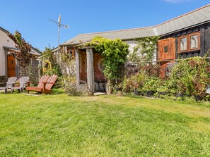 Cottage | Interior - Seashells (Bude)