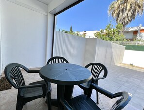 Outdoor dining - Sun I - City center by HD PROPERTIES (Vilamoura)