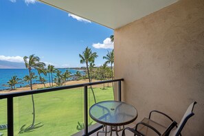 Property grounds - Kihei Surfside #508: Gorgeous Oceanfront Escape with Mesmerizing Views (Kihei, Maui)
