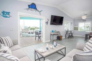 Fernseher, DVD-Player