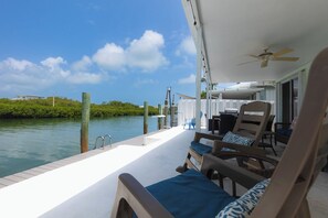 Unclassified image, 2 of 45, button - Sunsets in Paradise 2 bed 2 bath with Cabana Club and 40 ft of dockage w/2 kayaks in Key Colony Beach (Key Colony Beach)