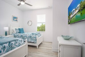 4 bedrooms, free WiFi, bed sheets