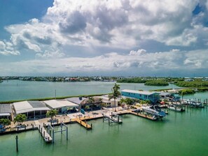 Marina - Sea La Vie 2 bedroom on open water in Kcb (Key Colony Beach)