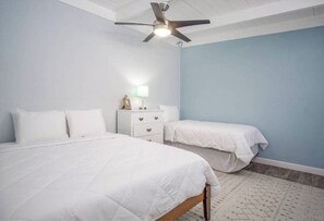 2 bedrooms, iron/ironing board, free WiFi, bed sheets