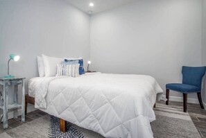 2 habitaciones, tabla de planchar con plancha y wifi gratis 