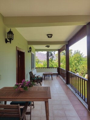 Terrace/patio - Pinea Pansiyon (Kemer)