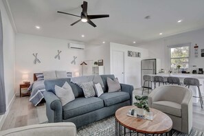 تلفزيون، مكتب