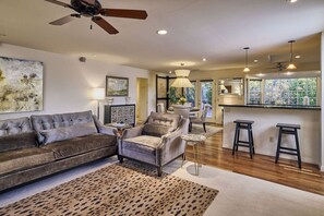 Smart-TV, peis og bøker