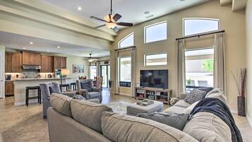 電視、電子遊戲、DVD 播放機、書籍