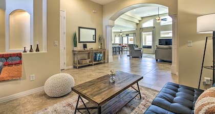 Snowbird Haven w/ Pool! 11 Mi to Dtwn Phoenix