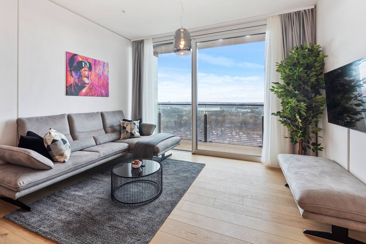 Superior Apartment, 2 Bedrooms, Pool Access, City View | View from room