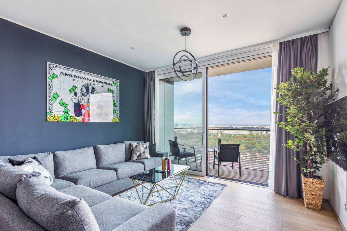 Panoramic Penthouse, 1 Bedroom, Pool Access, City View | 1 bedroom, premium bedding, down comforters, pillowtop beds