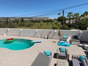 Piscine extérieure