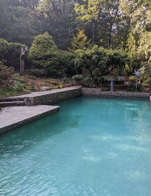 Piscine extérieure, piscine chauffée