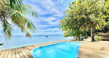 Roatan Beach House - West Bay Beachfront