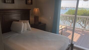 2 soverom, strykejern/-brett, wi-fi og sengetøy