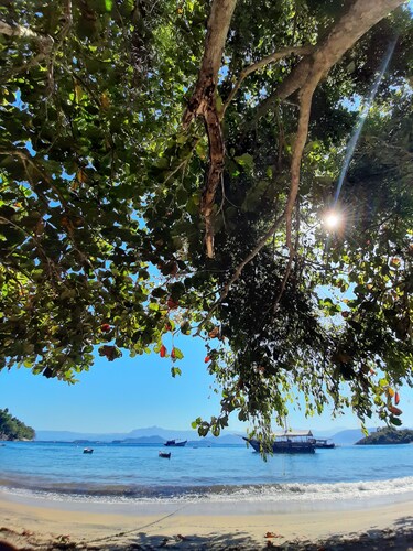 Sky and Sea House - Breakfast Included, Comfort, Nature and Adventure.