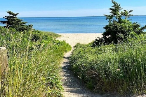 The Breakwaters Hyannis - Your Home Away From Home! RPAM047