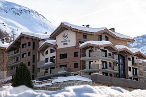 Exterior - Wifi, fitness, swimming pool, sauna, hammam, balcony, tv, ski locker, 80m², Val d'Isère (Val-d'Isère)