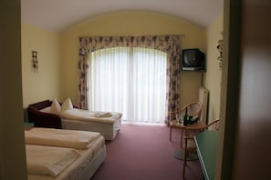 Room - Gasthof Hotel Zur Post (Obernzell)