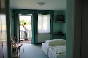 Room - Gasthof Hotel Zur Post (Obernzell)