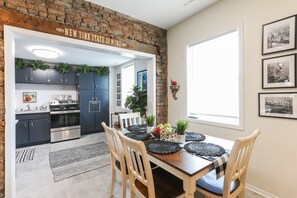 Dining - The Downtown Trifecta |Large & Unique Lodging | Perfect for Group Stays |Main St |Parking Included (Lake Geneva)