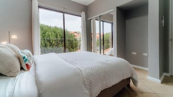 4 bedrooms, desk, iron/ironing board, travel cot