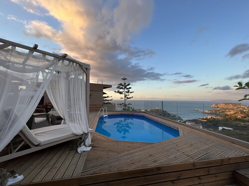 Golden View - A unique romantic sea landscape