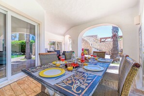 Servei de restauració a l'aire lliure