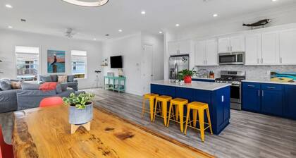 Pirate Avenue Beach House