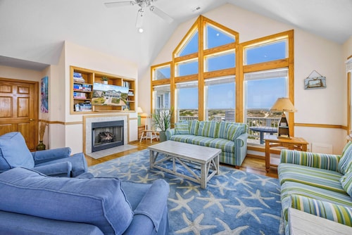 Premier Oceanfront Dog Friendly Home w/ Private Pool, Hot Tub, Game Room