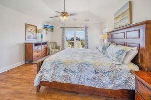 7 bedrooms, free WiFi, bed sheets, wheelchair access - Soundside Dog Friendly w/ Pool, Elevator, Hot Tub, Game and Theater Rooms (Rodanthe)